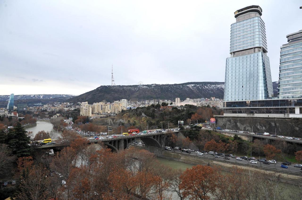 River Side Apartment Tbilisi Esterno foto