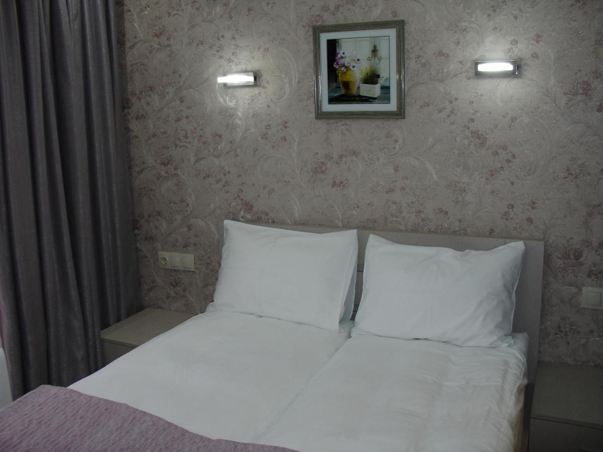 River Side Apartment Tbilisi Esterno foto
