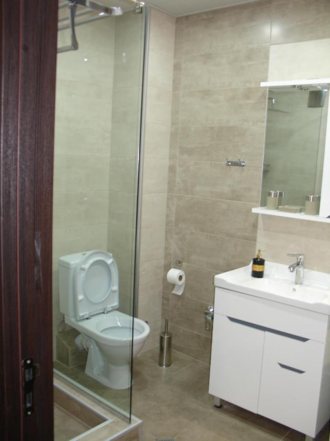 River Side Apartment Tbilisi Esterno foto